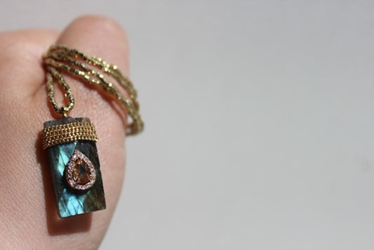 COLLECTION SUMMER 2026 - Collier Simon
